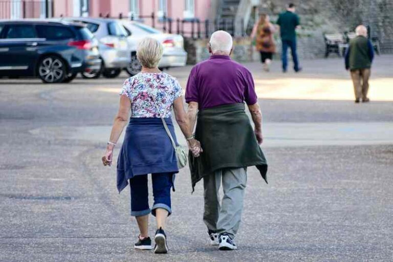 12 Tips for Supporting Healthy Aging and Longevity